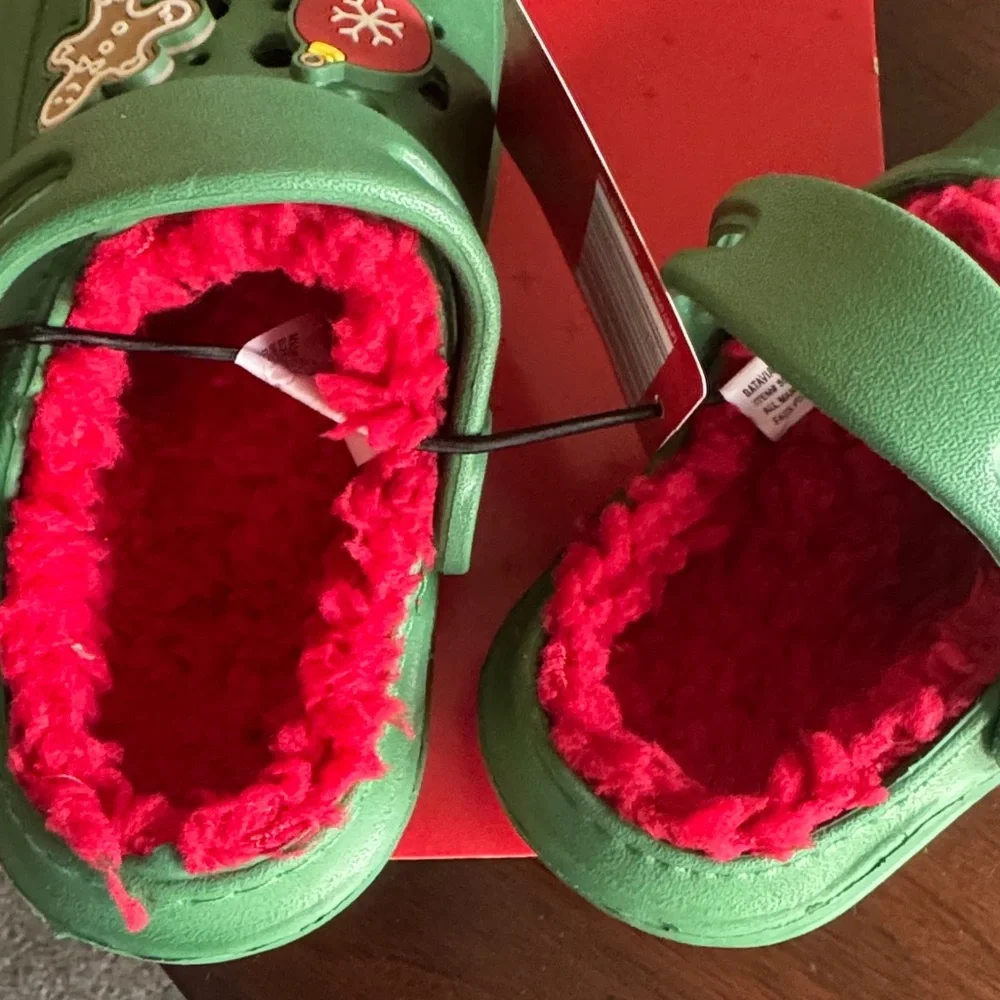 Lily & Dan cozy green